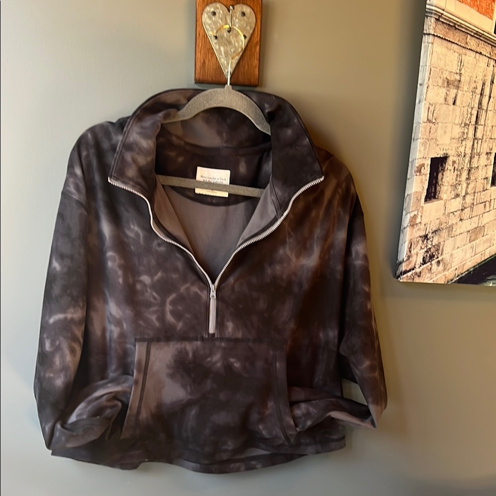 A+F Tie-Dye Quarter-Zip Pullover